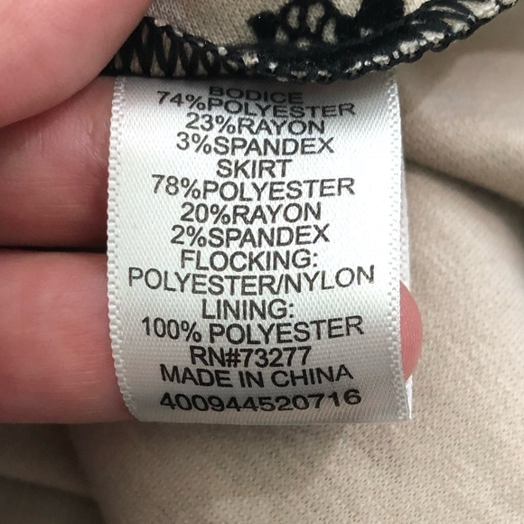 ELLE Dress Women's Size US10 Black Tan Sleeveless Fit & Flare Lace Details - Picture 6 of 10